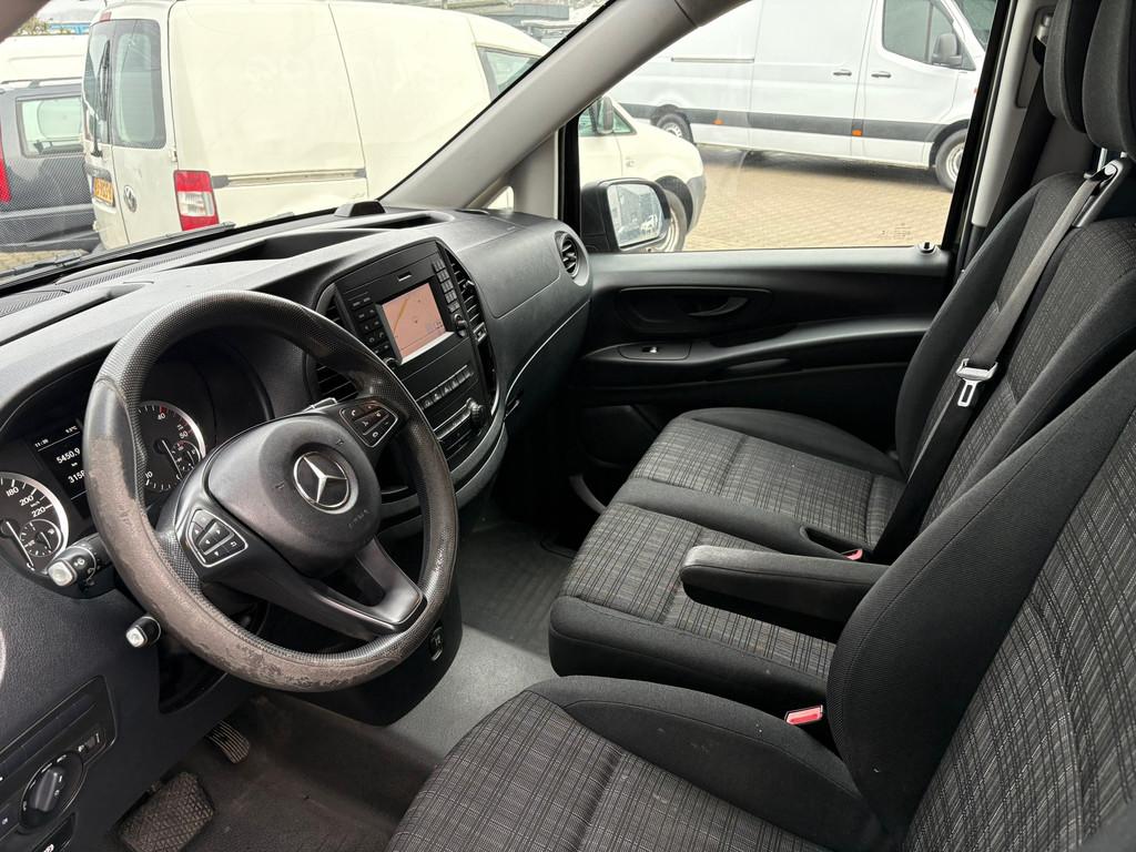 Mercedes-Benz Vito 114 CDI Lang Automaat, Auto's, Bestelauto's, Automaat, Gebruikt, 4 cilinders, Zwart