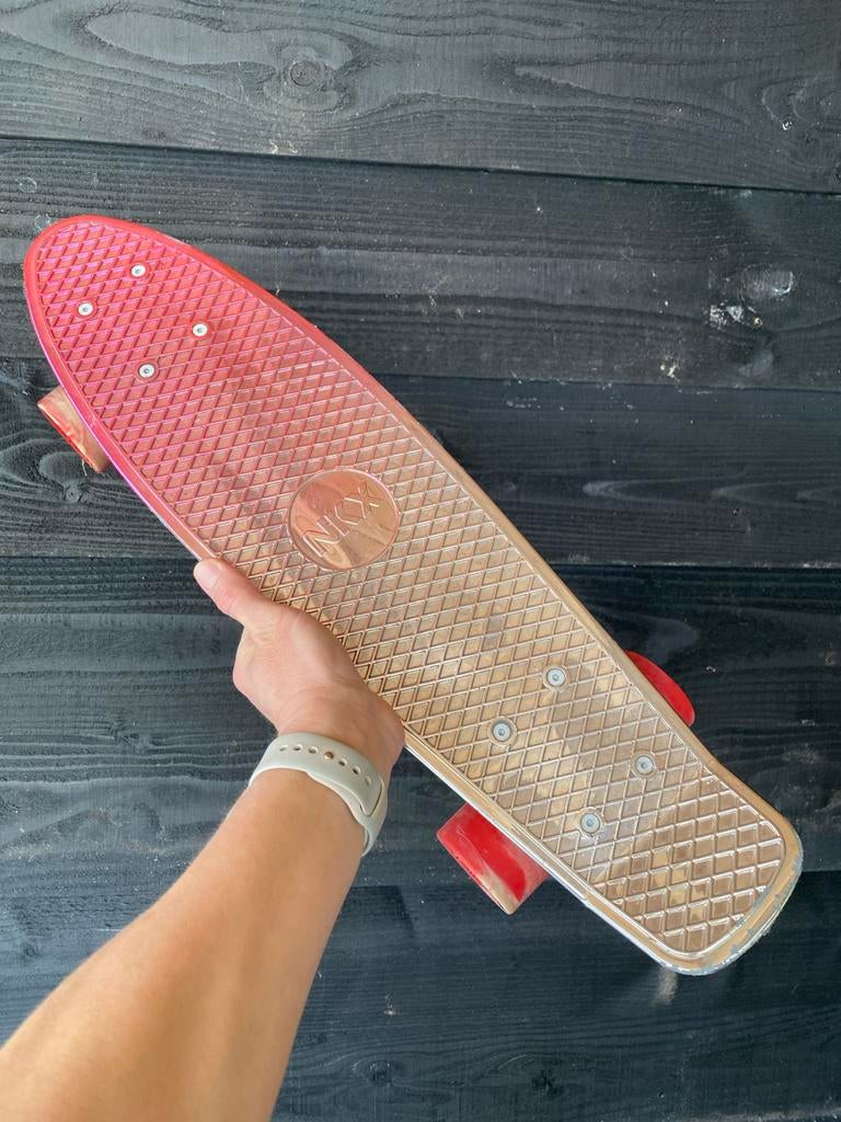 NKX Skateboard roze/transparant, Sport en Fitness, Skateboarden, Ophalen of Verzenden, Gebruikt, Skateboard
