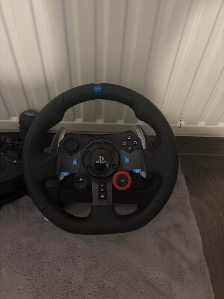 Logitech G29 Driving Force Racing Wheel met Pedalen+ Shifter, Spelcomputers en Games, PlayStation 4, Nieuw, Ophalen of Verzenden