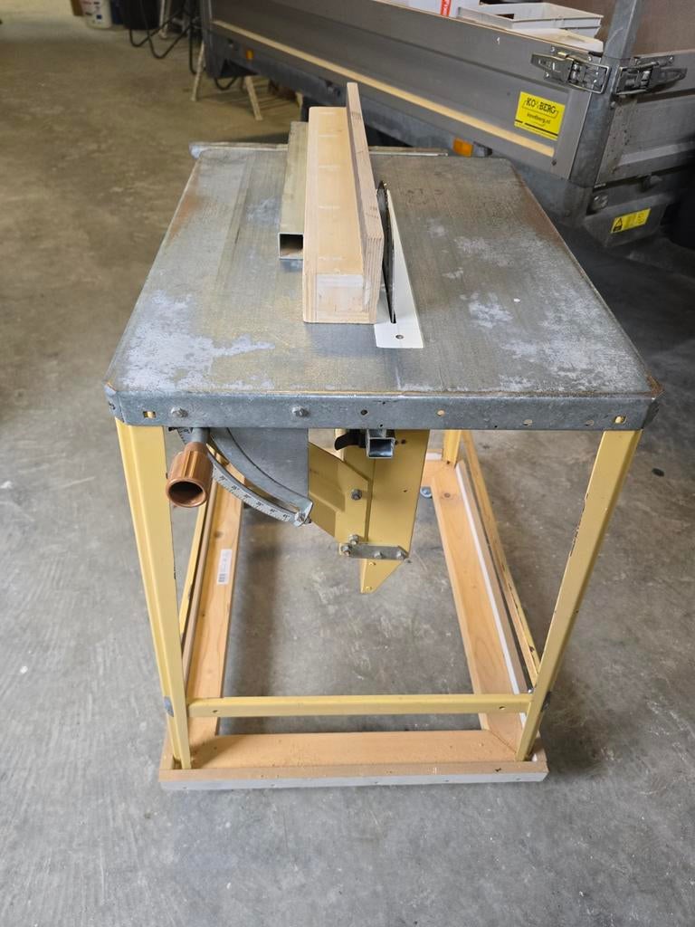 Scheppach Zaagtafel met Automatische Bediening, Doe-het-zelf en Verbouw, Gereedschap | Zaagmachines, Ophalen, Gebruikt, Cirkelzaag