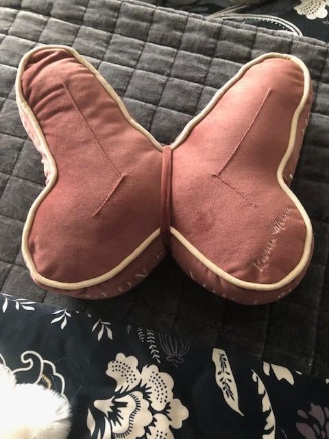 Riviera Maison vlinder kussentje, Ophalen of Verzenden, Nieuw, Roze, Overige vormen