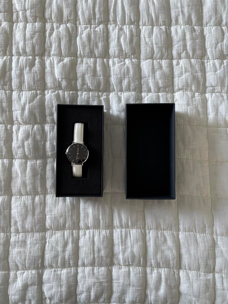 Daniel Wellington horloge, Ophalen of Verzenden, Zo goed als nieuw, Leer, Overige merken