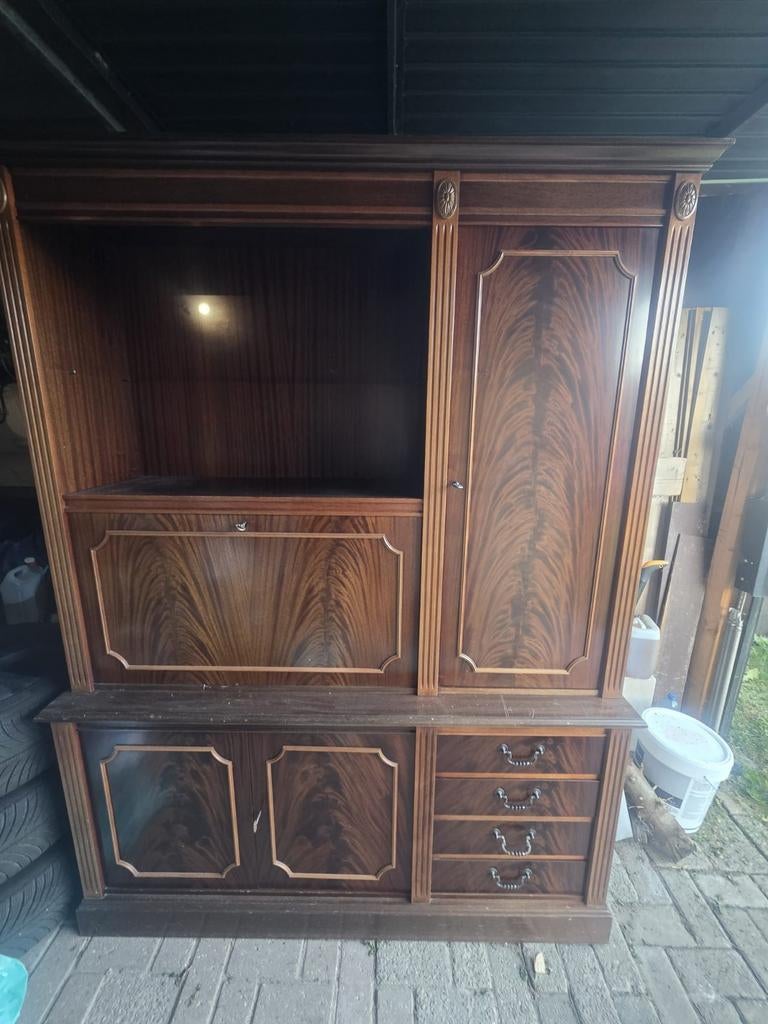 Buffetkast, kast 205 cm x 156 cm, Ophalen, 200 cm of meer, 150 tot 200 cm, Zo goed als nieuw