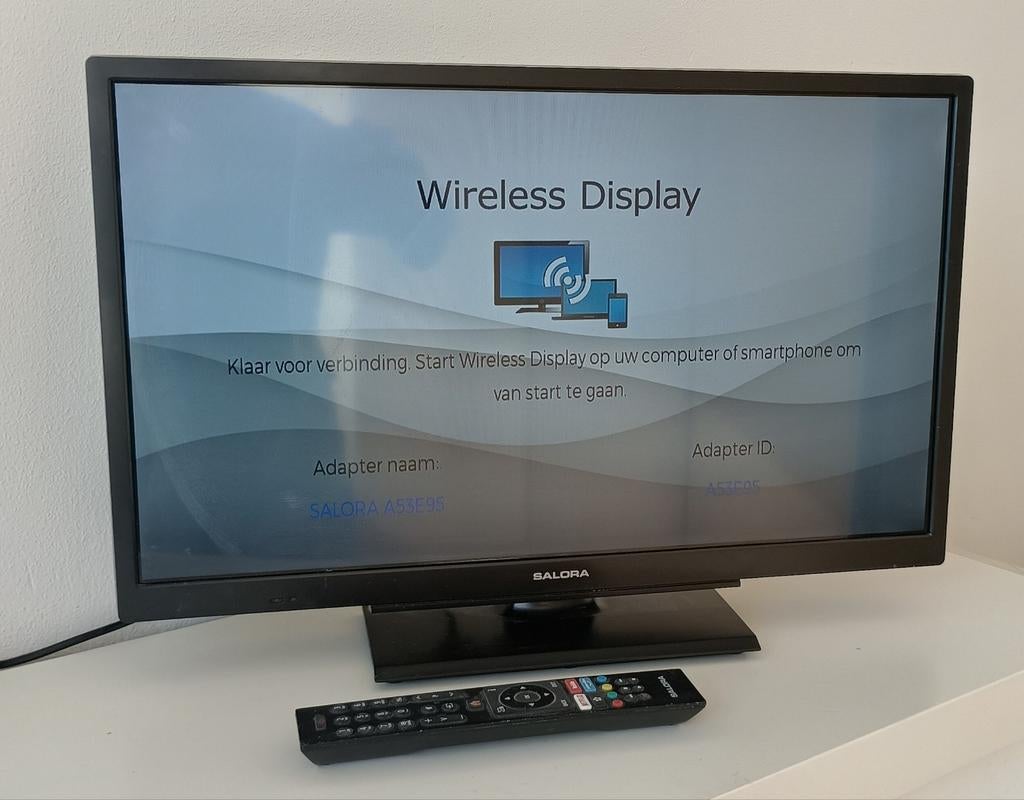 Salora tv 24 inch, model 24XHS4000/5, Ophalen, Zo goed als nieuw, 50 Hz, Overige merken