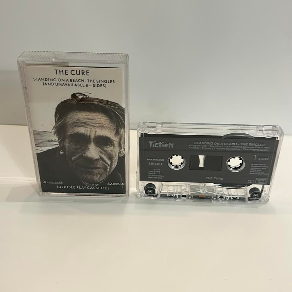 The Cure – Standing On A Beach: The Singles (Cassette), Ophalen of Verzenden, Gebruikt, Pop, 1 bandje