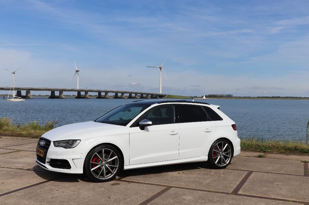 Audi S3 2.0 TFSI Quattro B&O, MAGNETIC, PANODAK, Auto's, Audi, Bedrijf, Te koop, S3, 4x4, ABS, Achteruitrijcamera, Adaptive Cruise Control