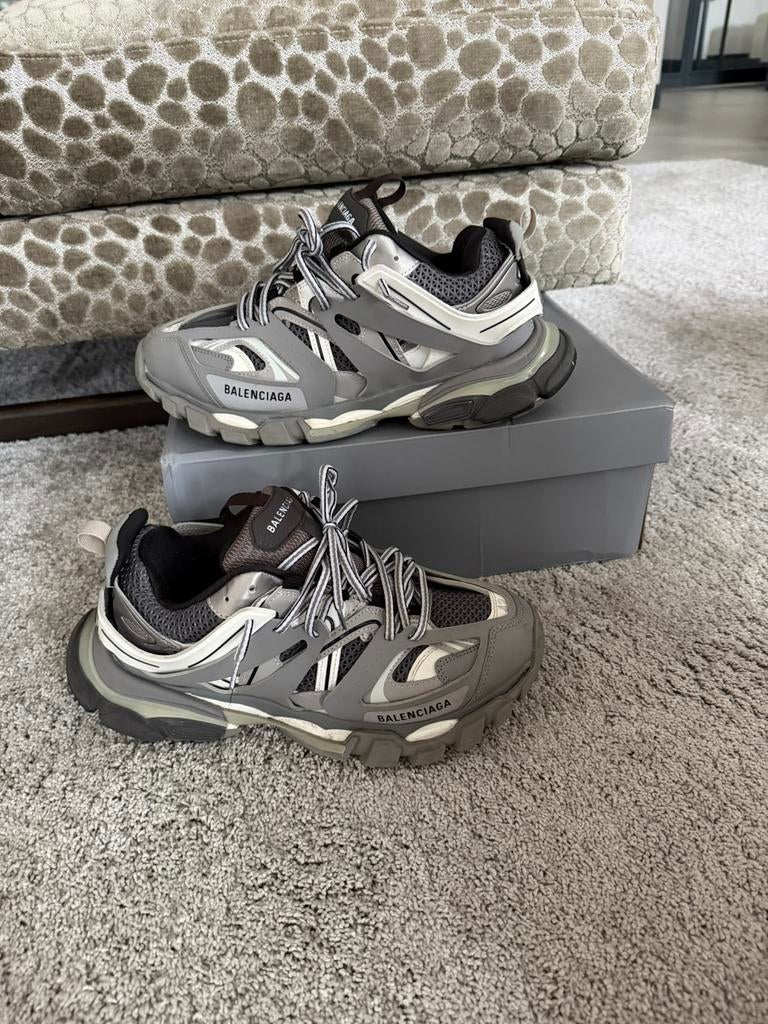 Balenciaga tracks, Overige kleuren, Ophalen of Verzenden, Sneakers of Gympen, Zo goed als nieuw