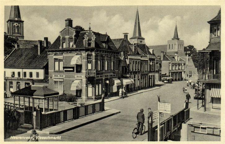 Heerenveen, Vleeschmarkt - 1934 gelopen, Verzamelen, Ansichtkaarten | Nederland, Gelopen, Friesland, Voor 1920, Ophalen of Verzenden