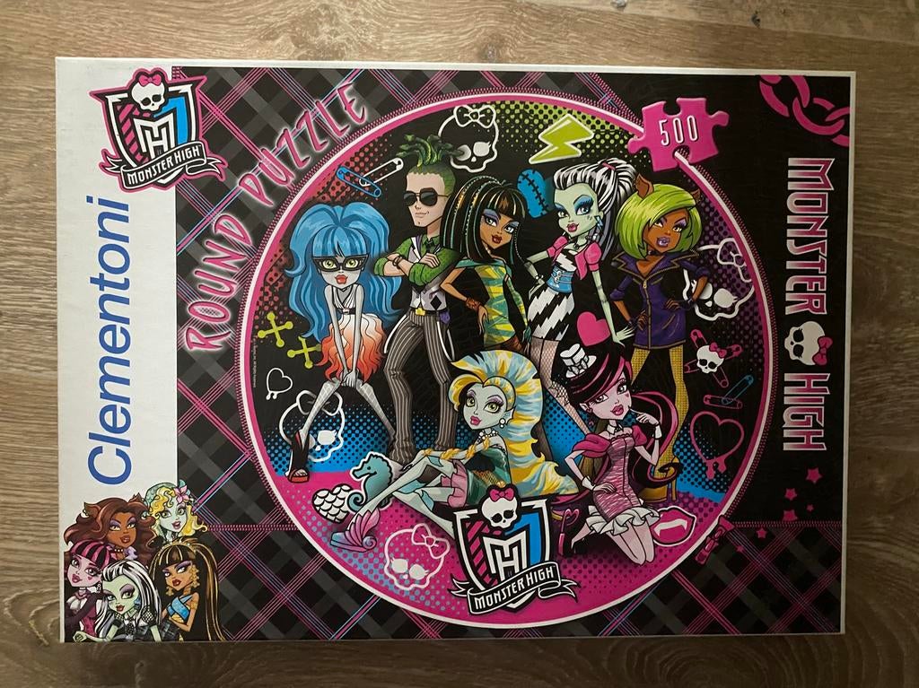 Clementoni Monster High ronde puzzel 500 st, Hobby en Vrije tijd, Denksport en Puzzels, Ophalen, 500 t/m 1500 stukjes, Zo goed als nieuw
