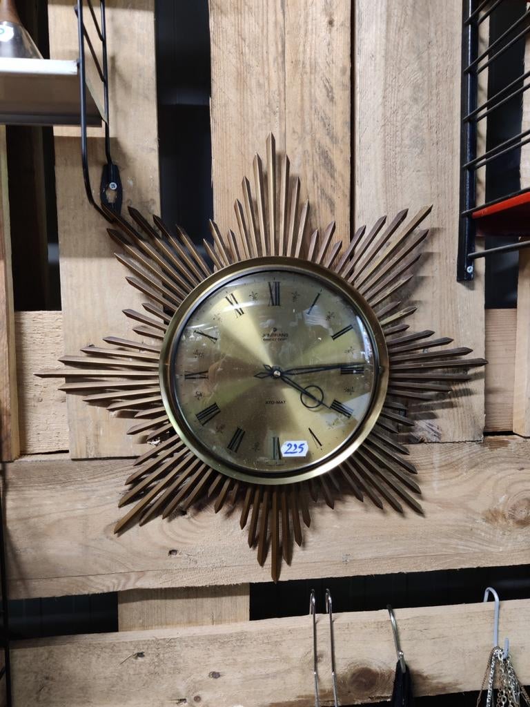 Junghans sunburst klok, Huis en Inrichting, Woonaccessoires | Klokken, Ophalen, Wandklok, X, X