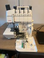 Bernina 1150MDA Lockmachine - Zo goed als nieuw!, Hobby en Vrije tijd, Naaimachines en Toebehoren, Ophalen, Zo goed als nieuw