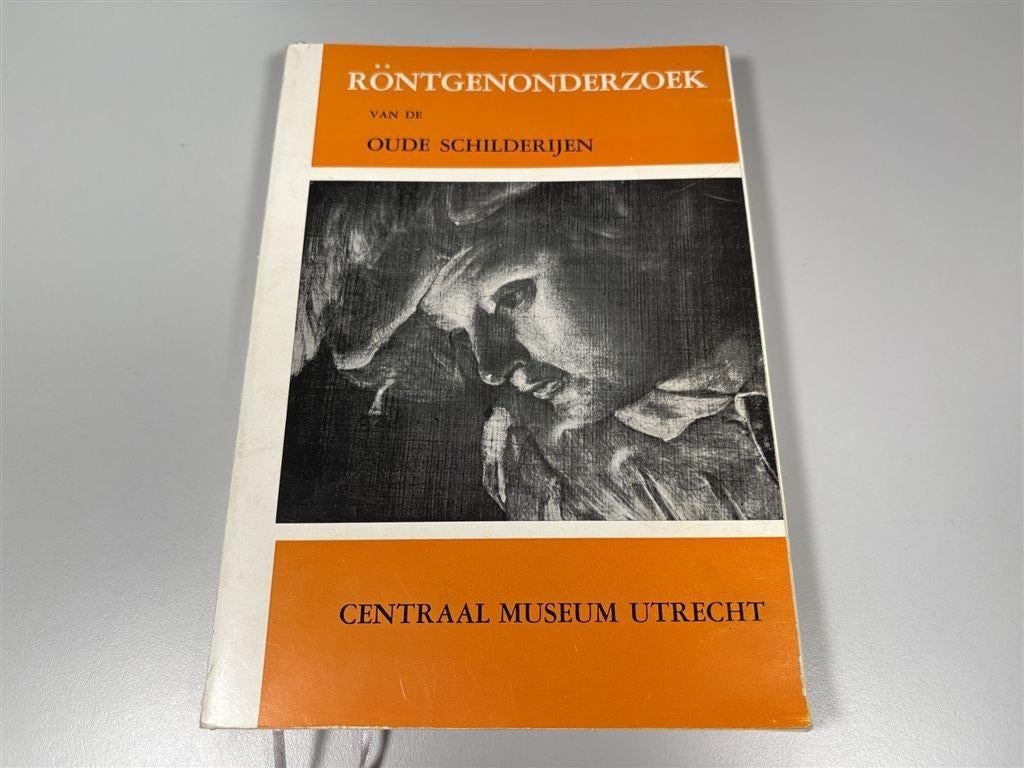 Röntgenonderzoek Schilderijen [1967] — Centraal Museum, Ophalen of Verzenden, Gelezen