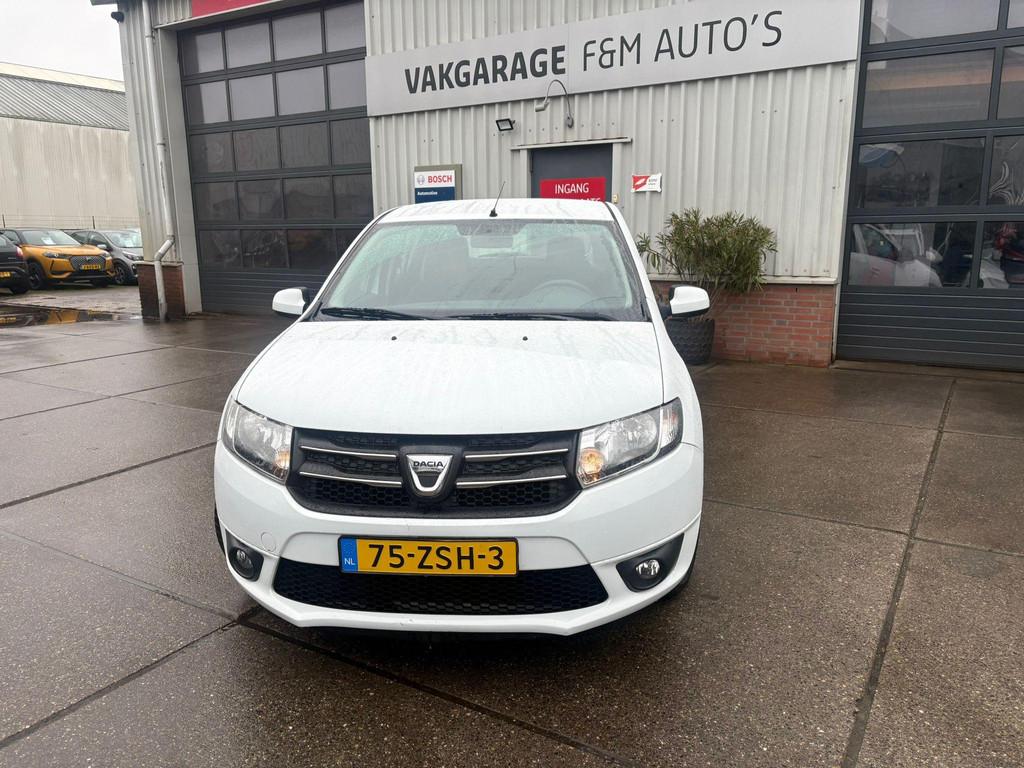 Dacia Sandero 0.9 TCe Lauréate Airco, trekhaak, Auto's, Dacia, Voorwielaandrijving, Stof, Gebruikt, 31 €/maand
