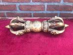 zware bronzen vajra/ dorje, Tibet, Antiek en Kunst, Ophalen of Verzenden