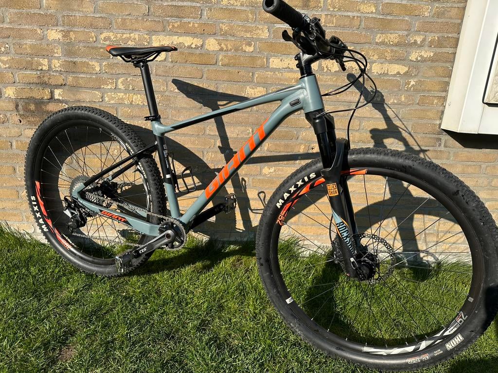 Giant Fathom, Fietsen en Brommers, Fietsen | Mountainbikes en ATB, Ophalen of Verzenden, Nieuw, Giant