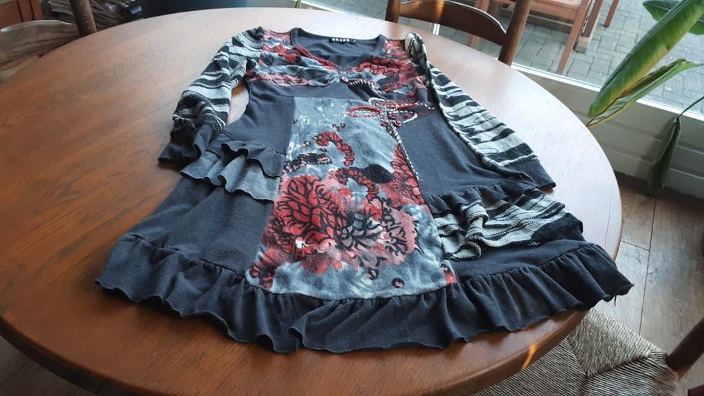 Jurk L/XL - Ideaal voor toneelvereniging of themafeest, Zwart, Maat 42/44 (L), Ophalen of Verzenden, Onbekend