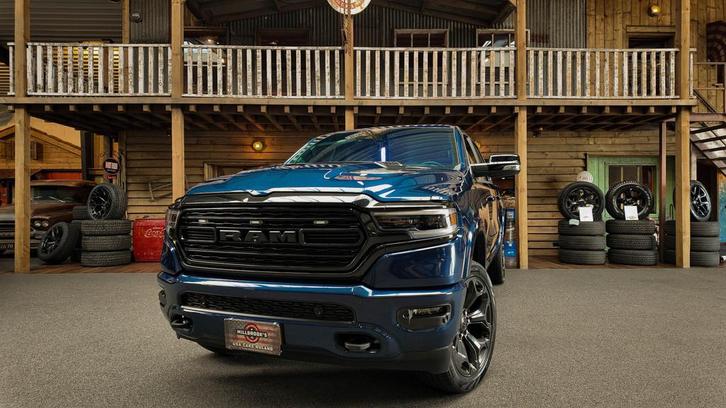 Dodge Ram 1500 5.7 V8 4x4 Limited | LPG | Lucht vering | Sto, Auto's, Bestelauto's, Bedrijf, Te koop, 4x4, ABS, Achteruitrijcamera