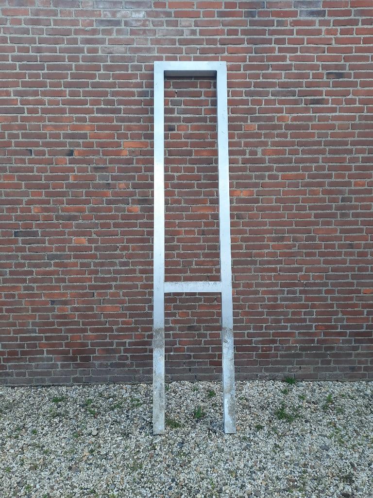 aluminium frame, Ophalen, Gebruikt, Aluminium