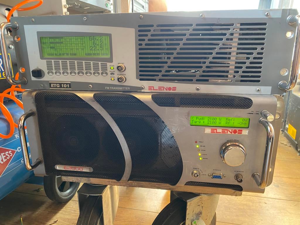 Elenos E2000 Mosfet 2kw, Telecommunicatie, Zenders en Ontvangers, Ophalen, Gebruikt, Zender