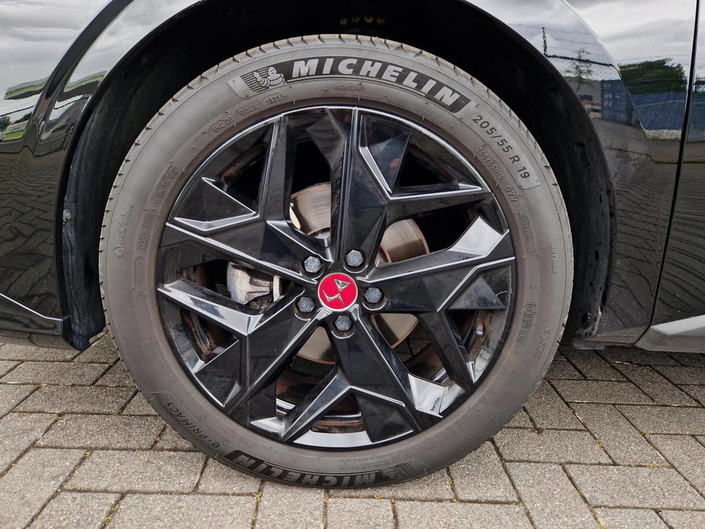 DS 4 Crossback 1.5 HDI Aut.130PK Performance Line /1e eig /G, Auto's, DS, Automaat, 12 maanden, Gebruikt, Zwart