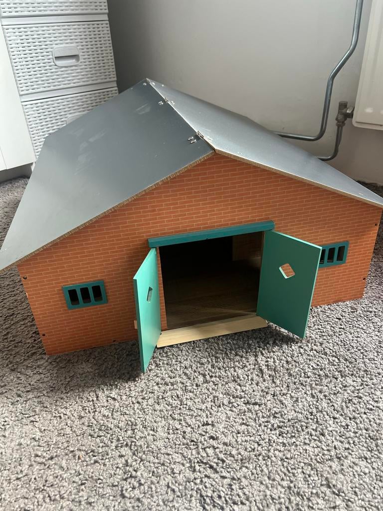 Houten paardenstal van Globe, Ophalen, Zo goed als nieuw, Jongen of Meisje