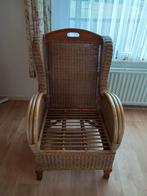 2 rieten stoelen met kussens gratis, Ophalen, Gebruikt, Twee, Bruin