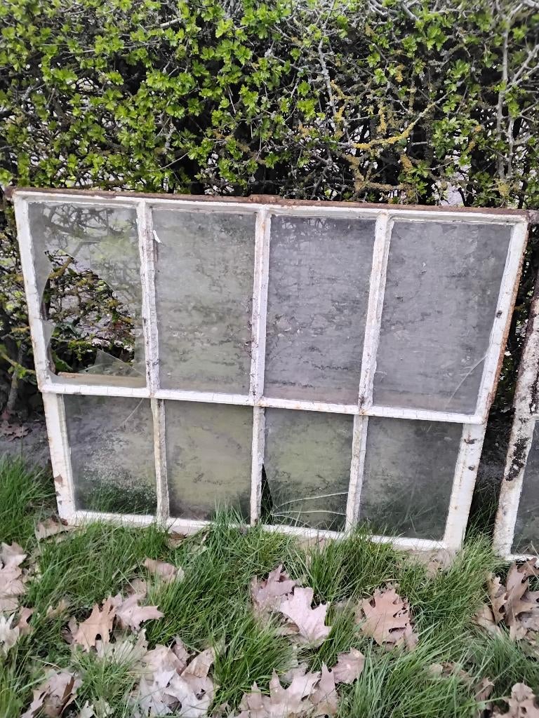 Stalraam met scharnier raam, Ophalen, Gevelraam of Ruit, Gebruikt, Minder dan 80 cm