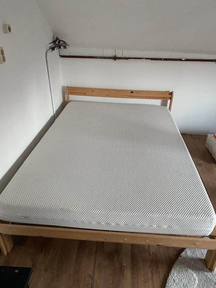 IKEA Neiden bedframe,  Luroy lattenbodem en Abygda matras, Huis en Inrichting, Slaapkamer | Bedden, Gebruikt, Tweepersoons, Ophalen