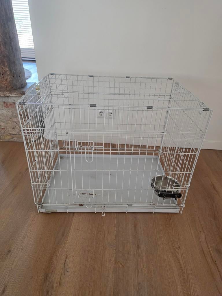 Honden bench, Ophalen, Zo goed als nieuw
