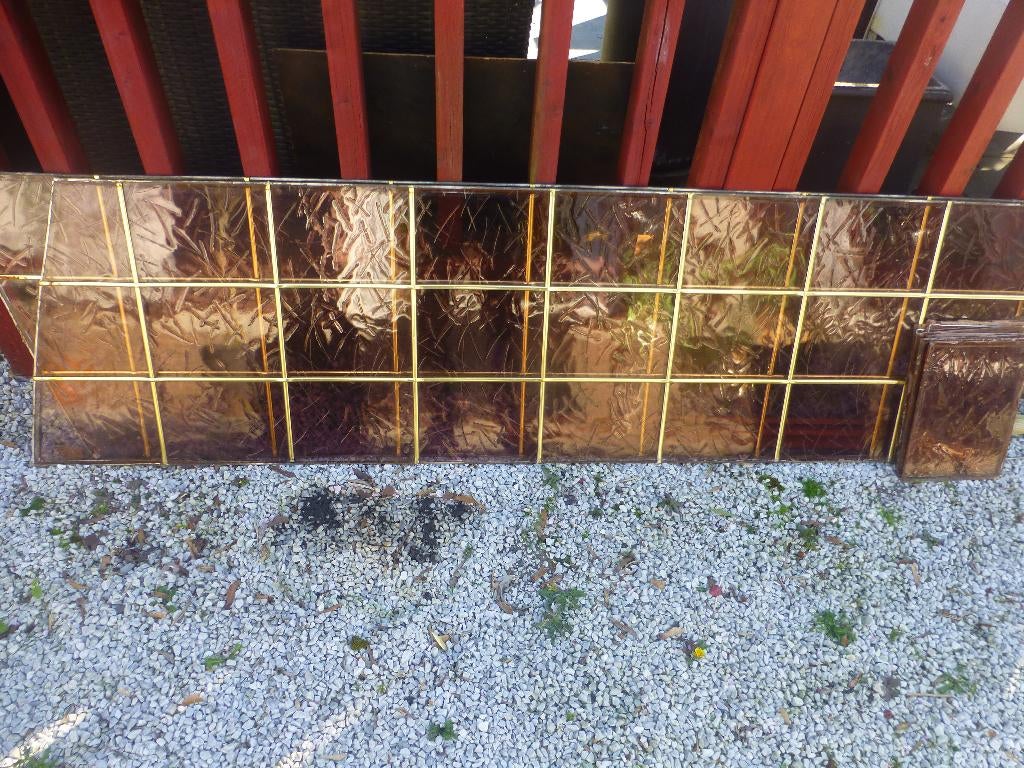 2 stuks gekleurd enkel glas in messing. Prijs  35,-, Ophalen, Gevelraam of Ruit, Gebruikt, Minder dan 80 cm