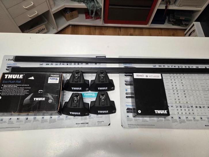 Thule Dakdragers Volvo XC90 (vanaf 2015) & XC60 (vanaf 2017), Auto diversen, Dakdragers, Zo goed als nieuw, Ophalen of Verzenden