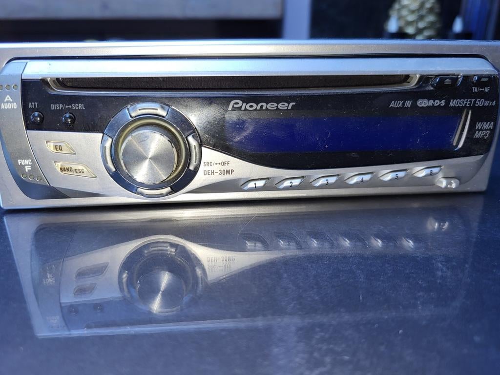 Pioneer DEH-30MP Autoradio met CD/MP3/WMA en AUX, Ophalen, Gebruikt