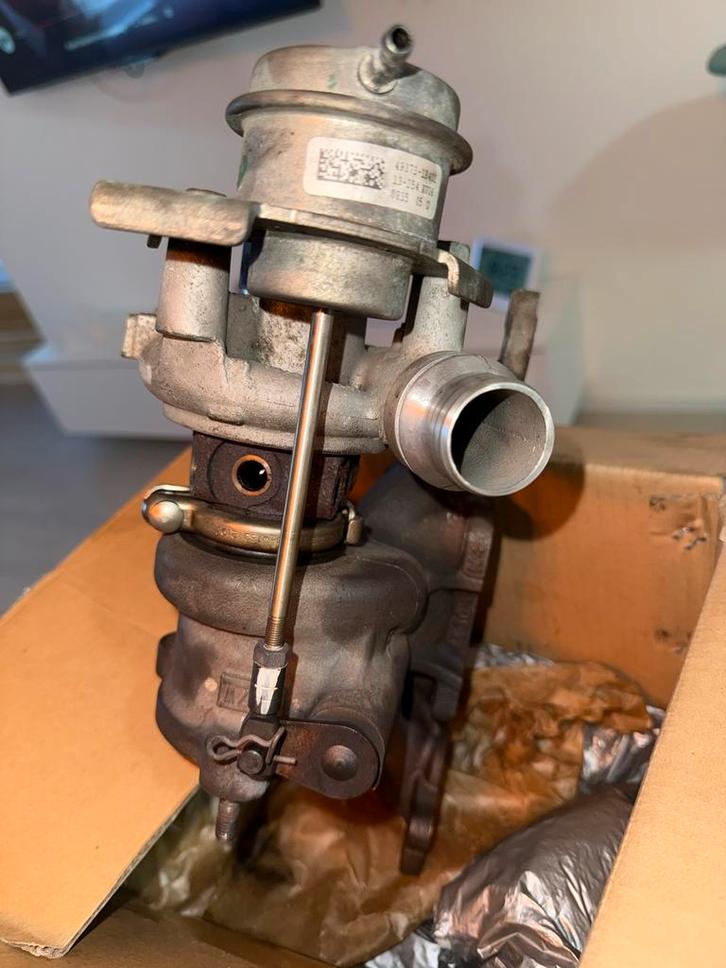 Turbo Renault Megane 1.2 TCe 132pk, Auto-onderdelen, Motor en Toebehoren, Renault, Gebruikt, Ophalen