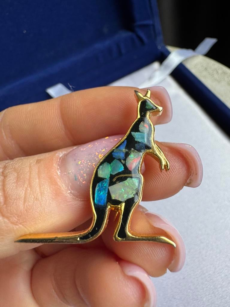 Kangarool Brooch LEGA. Enamel Coole Pattern Estate Jewelry., Verzenden, Gebruikt, Zilver, Overige materialen