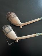 Twee Goudse pijpen met vonkennetjes, Ophalen of Verzenden