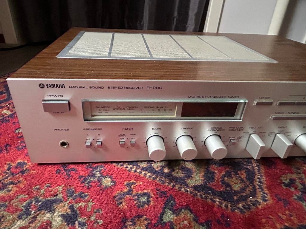 Yamaha R-900 natural sound receiver, Audio, Tv en Foto, Versterkers en Receivers, Ophalen, Yamaha, 60 tot 120 watt, Niet werkend