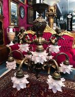 Groot en zware bronzen kroonluchter antiek barok engelen