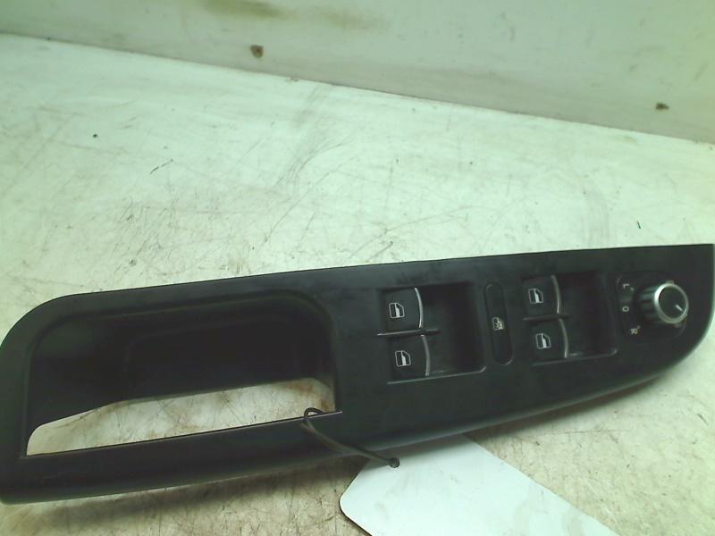 Raamschakelaar Links Voor 4 RAMEN Volkswagen Golf V (1K1), Gebruikt, Volkswagen, Volkswagen AG, Kundenbetreuung@volkswagen.de