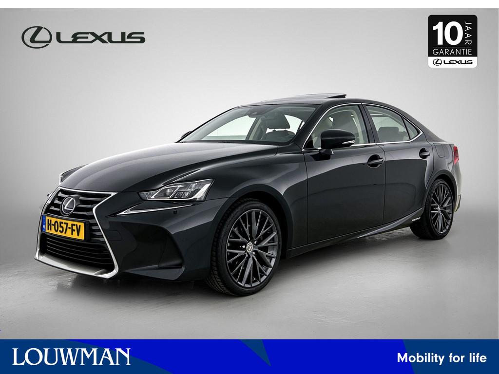 Lexus IS 300h Hybrid Luxury Line | Mark Levinson Audio |, Auto's, Lexus, 12 maanden, Achterwielaandrijving, Gebruikt, Zwart