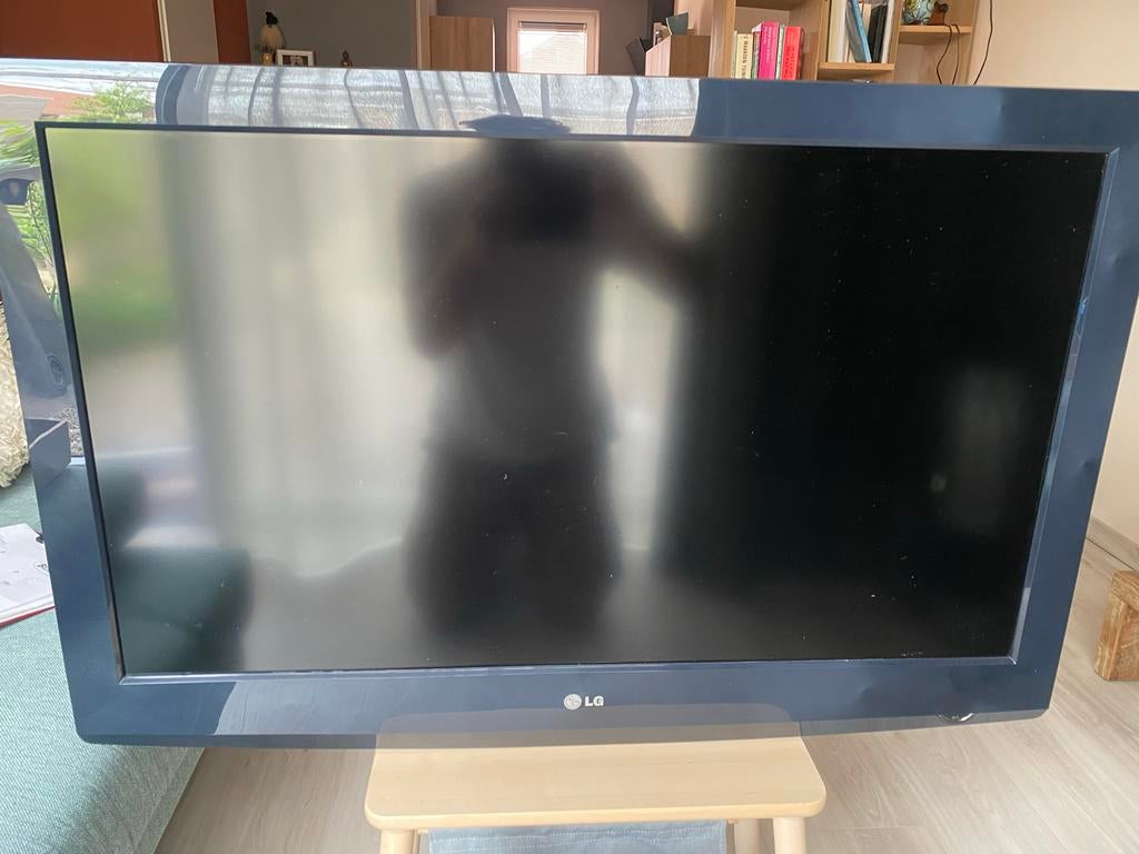 LG 37LG2100 HD Ready LCD TV 37 inch/94 cm, Audio, Tv en Foto, Televisies, Ophalen, Gebruikt, 50 Hz, HD Ready (720p)