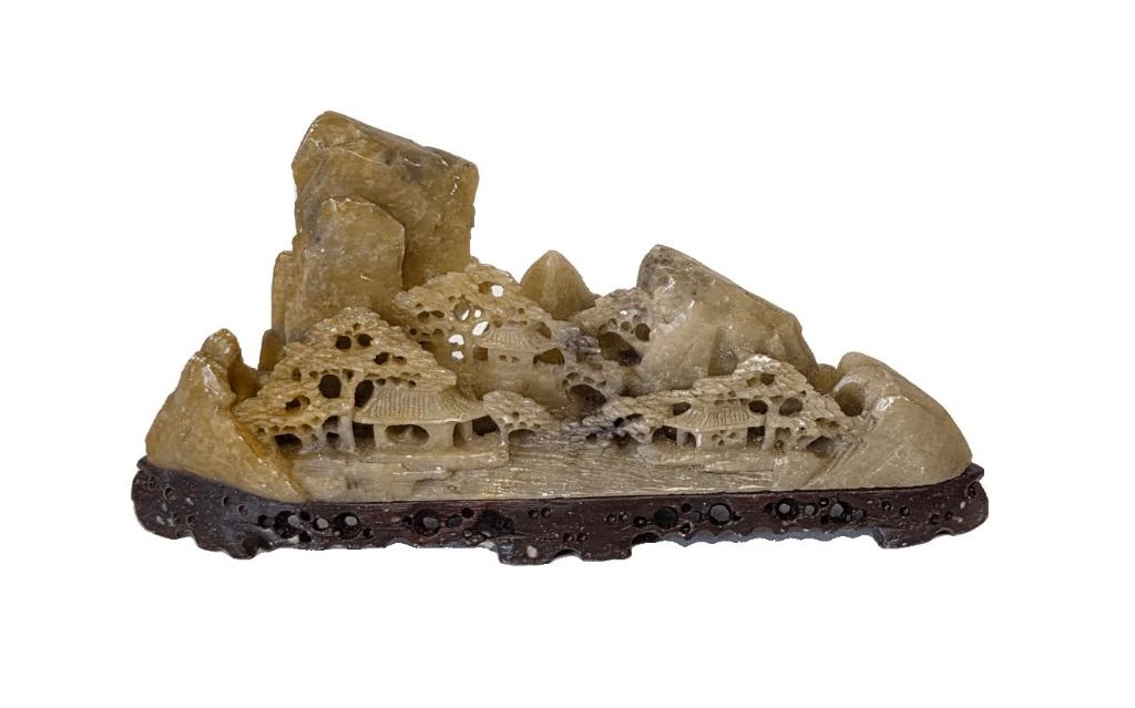 Chinees berg en dorp in gesneden soapstone., Ophalen of Verzenden