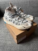Nike Ispa Sense Flyknit maat 41, Wit, Nieuw, Ophalen of Verzenden, Sneakers of Gympen