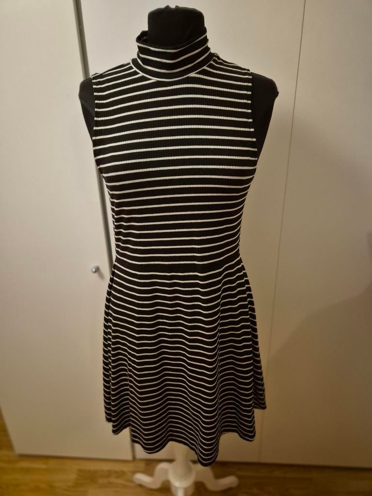 Zwart/wit gestreept Cool Cat jurkje - maat L, Kleding | Dames, Zwart, Maat 42/44 (L), Ophalen of Verzenden, Coolcat