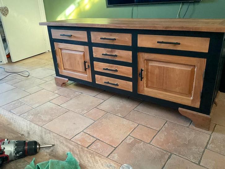 Teak hout dressoir, Huis en Inrichting, Kasten | Dressoirs, Gebruikt, 150 tot 200 cm, 25 tot 50 cm, Met lade(s), Met deur(en)