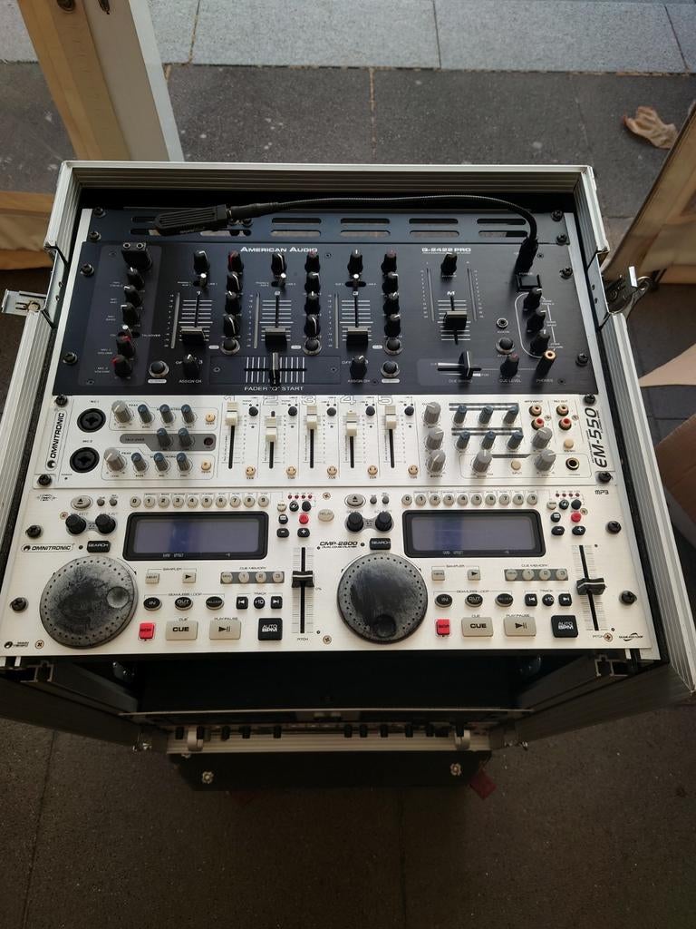 Dj installatie, Ophalen, Gebruikt