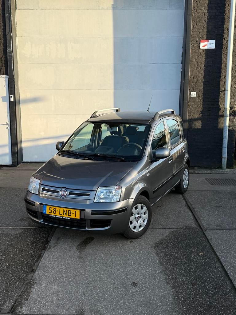 Fiat Panda 1.2 2010 Grijs ( Airco/Nap/NieuweApk, Auto's, Fiat, Stof, Metallic lak, Origineel Nederlands, Bedrijf