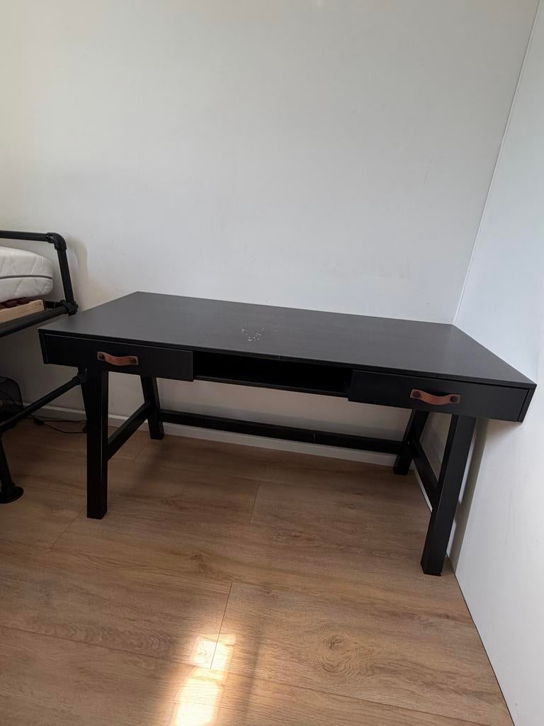 Woood Dian zwart kinderbureau, Huis en Inrichting, Bureaus, Ophalen, Zwart, Gebruikt, Kinderbureau