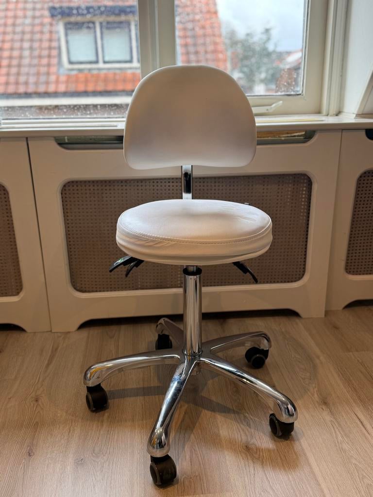 WEELKO Tabouret.Witte.Manicure-pedicure.algemeen gebruik., Ophalen, Gebruikt, Wit, Bureaukruk