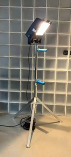 Bouwlamp op statief, Doe-het-zelf en Verbouw, Ophalen of Verzenden, Zo goed als nieuw, 500 watt of meer, Overige typen