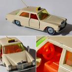 SIKU V309 MERCEDES BENZ 250 TAXI 1020, Ophalen of Verzenden, Zo goed als nieuw, Auto
